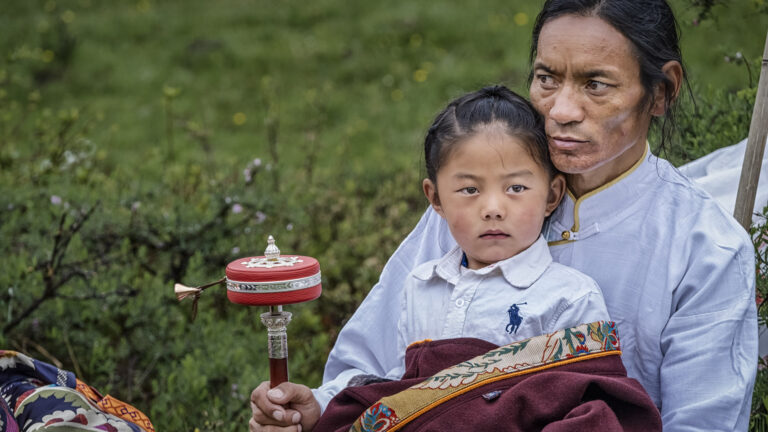 Weisang Praying Festival - Father and Daughter